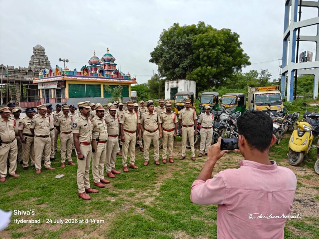 ఇందిరా రెడ్డి నగర్‌లో భారీ కార్డన్ సెర్చ్.. 52 బైక్‌లు, 5 ఆటోలు సీజ్